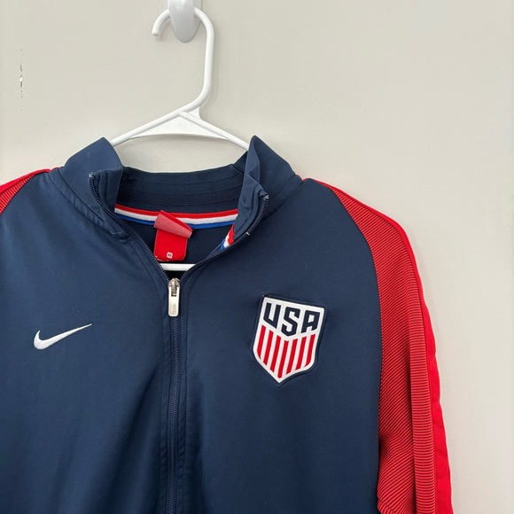 nike usa soccer team jacket - Picture 5 of 7